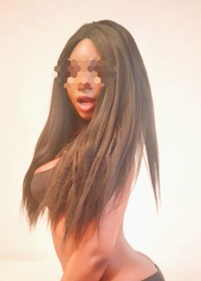 Проститутка Моника